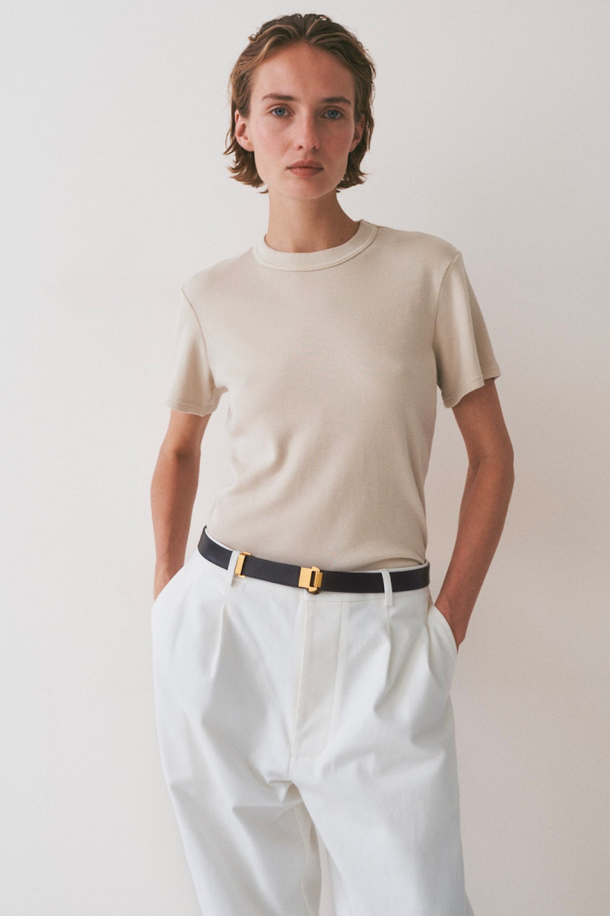 Rika Studios Mia T-Shirt - Almond
