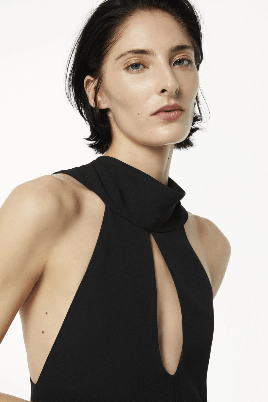Victoria Beckham 1121WDR002328A Sleeveless Keyhole Midi Dress - Black Front Detail