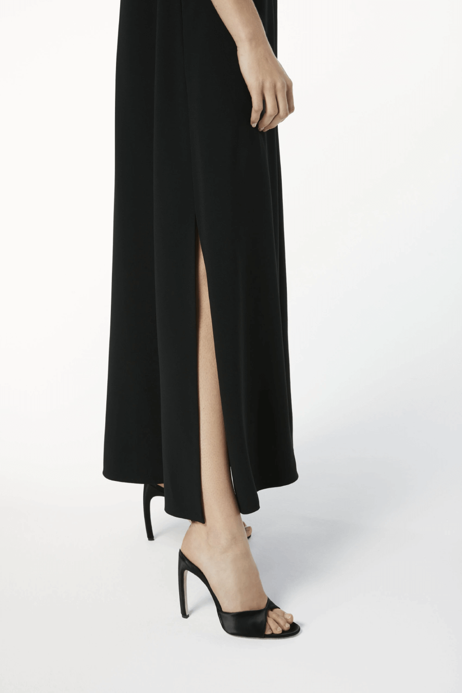 Victoria Beckham 1121WDR002328A Sleeveless Keyhole Midi Dress - Black Side